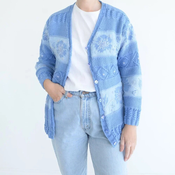 Vintage Jaeger Blue Button Up Embroidered Cardigan Sweater  S - Picture 1 of 12